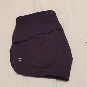 Ivivva shorts